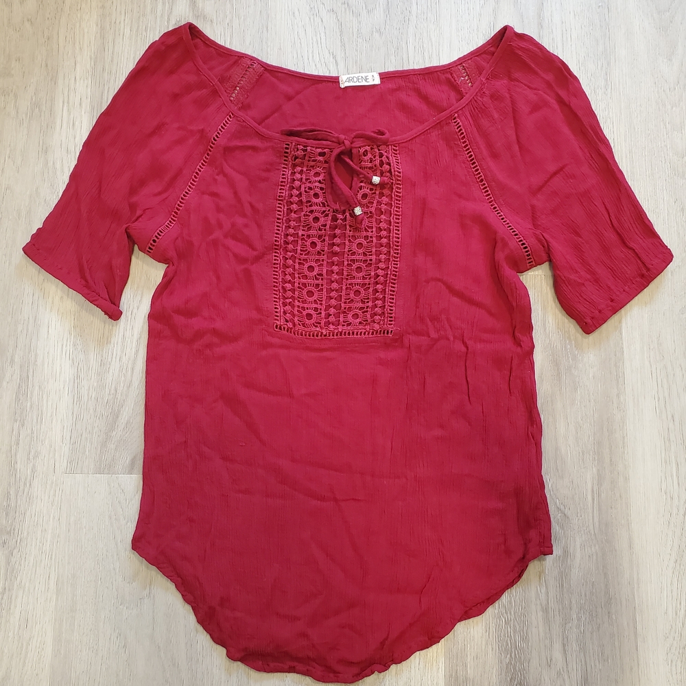 🍀2/$30🍀 Crimson Tunic with Crochet Detailing - Ardene - M